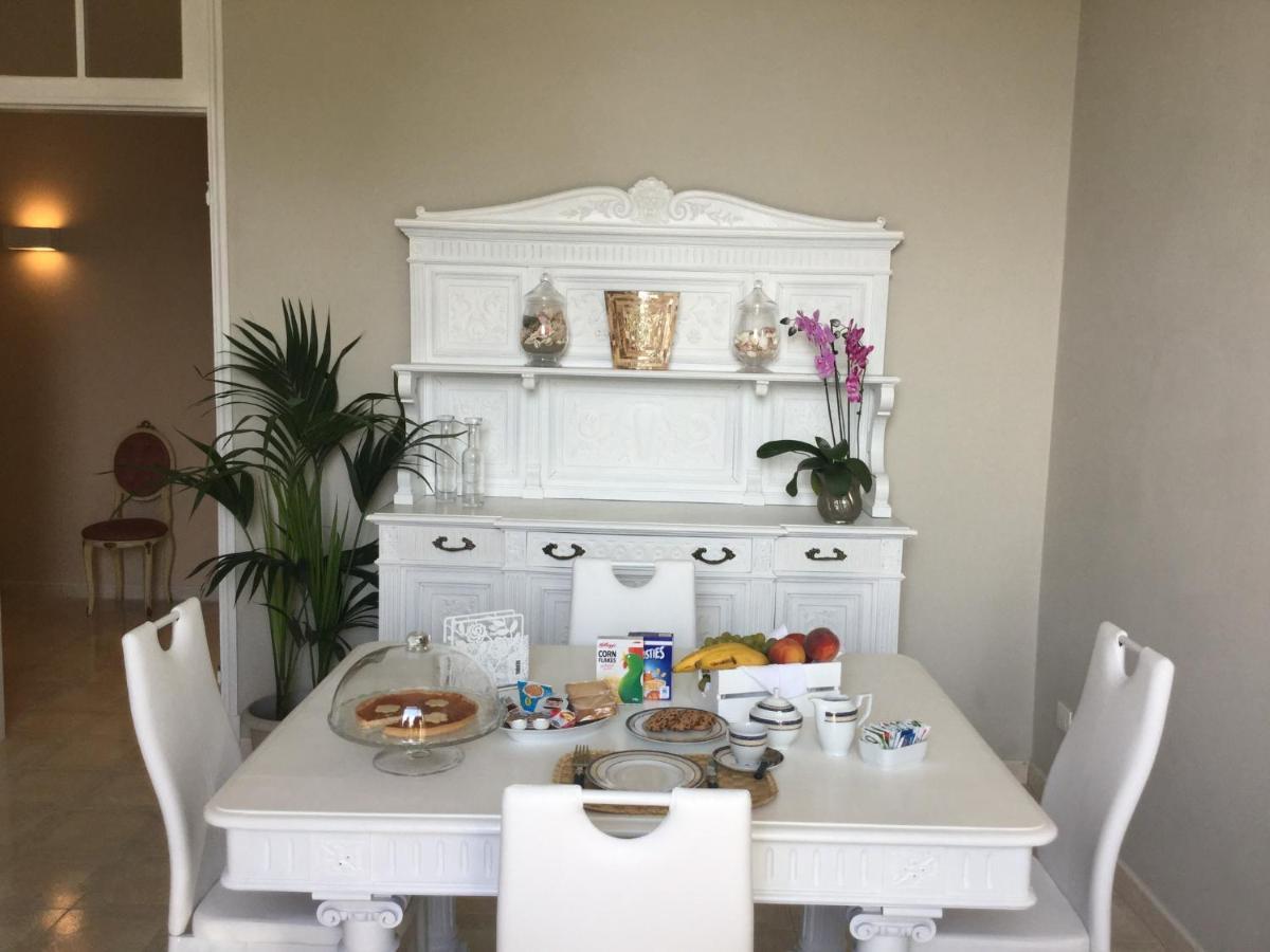 B&B Note Di Mare Imperia Bagian luar foto