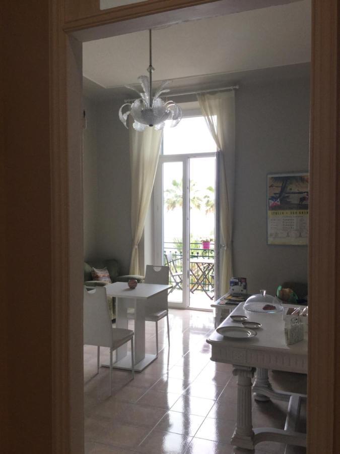 B&B Note Di Mare Imperia Bagian luar foto